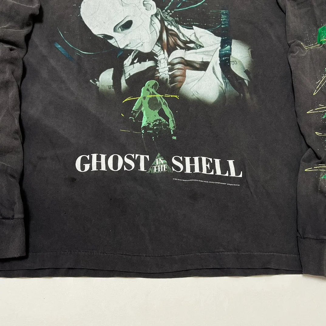 SAINT Mxxxxxx × GHOST IN THE SHELL Ghost in the Shell GS_LS TEE/GITS/BLK Big IP Ghost in the Shell co-branded model Motoko Kusanagi takes a bath Retro distressed long sleeves Ready-to-wear Assute dyeing All parts of the horse spray fade/replacement fade Correct accessories Joint LOGO wash mark/main mark/cherub mark Super complex printing reproduction Super long drawing/pattern making cycle Handmade graffiti made dirty